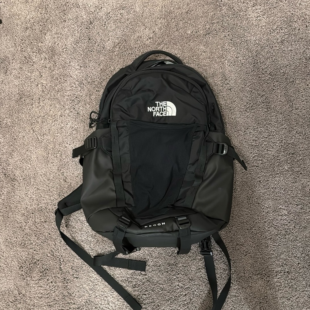 North Face Recon Everyday Backpack